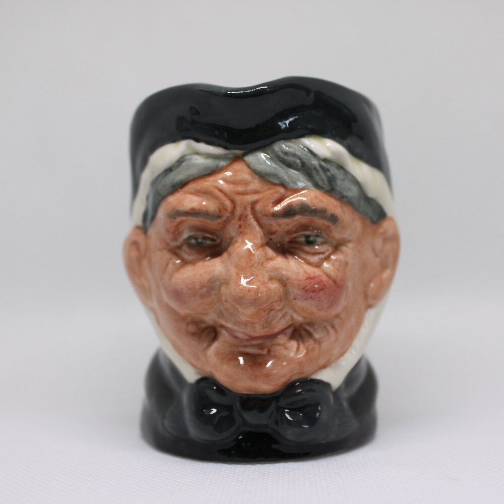 Vintage Royal Doulton Granny Toby Jug – Small Size – D6384